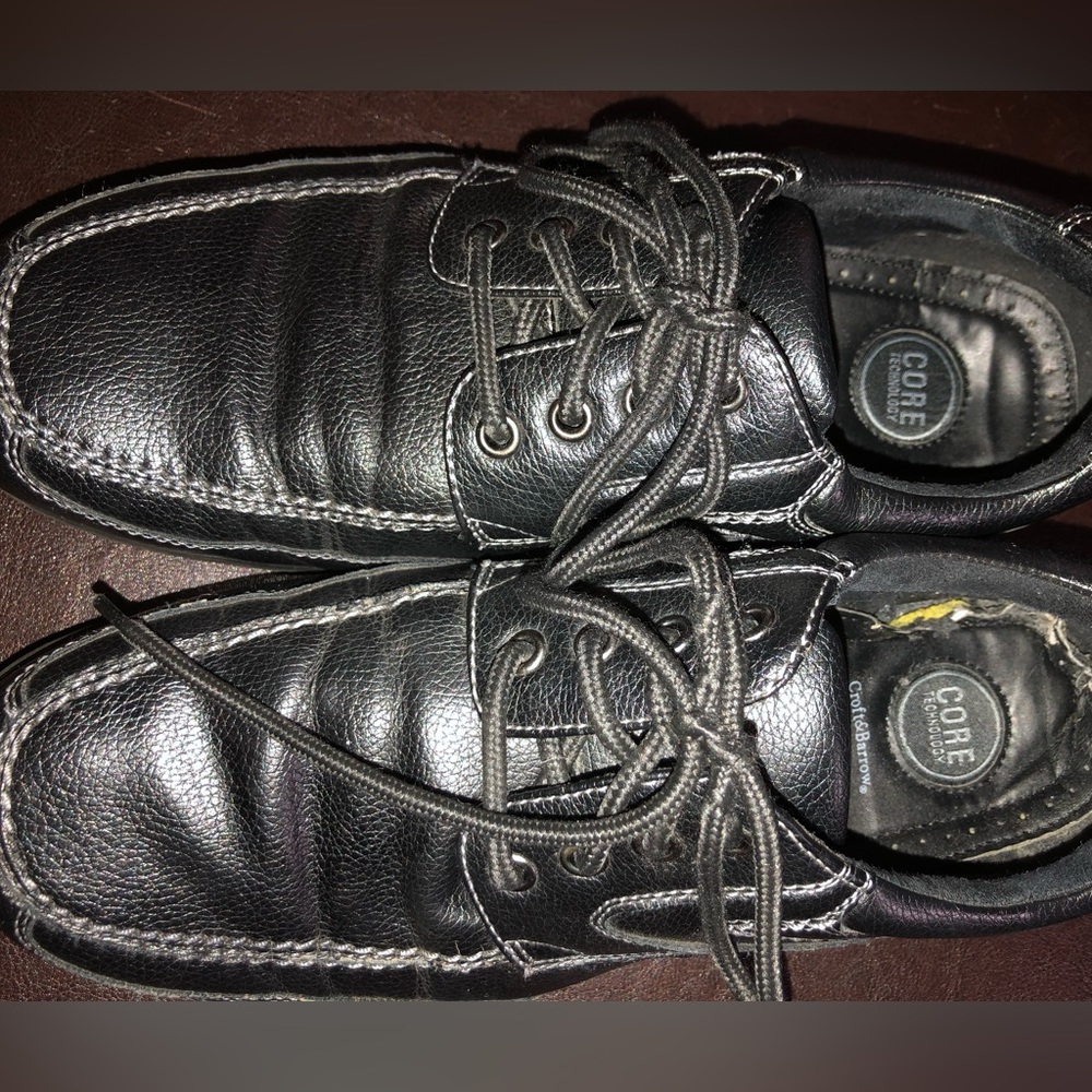 Men’s Croft & Barrow shoe size 10.